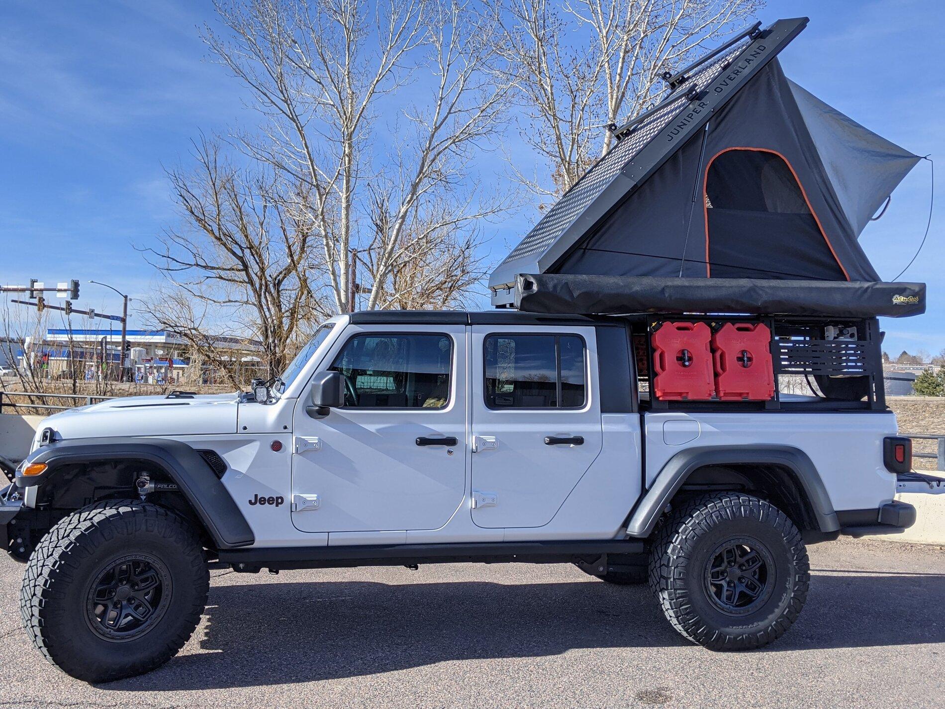 Jeep Gladiator Alu-Cab Gen 3 Roof Top Tent w/ extras PXL_20210307_222446407