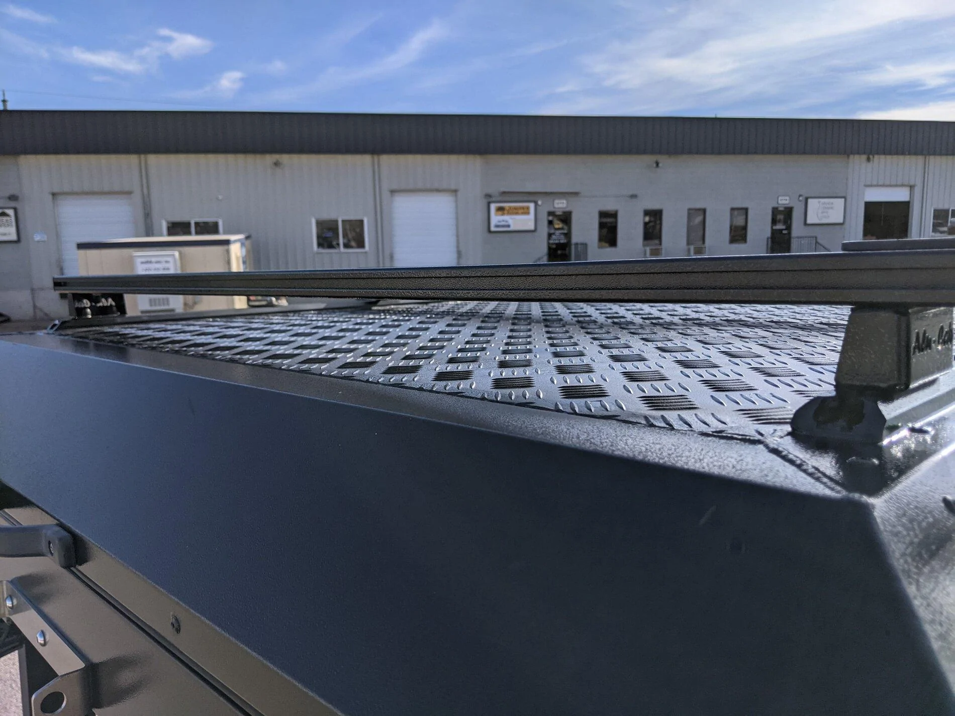 Jeep Gladiator Alu-Cab Gen 3 Roof Top Tent w/ extras PXL_20210307_223827366