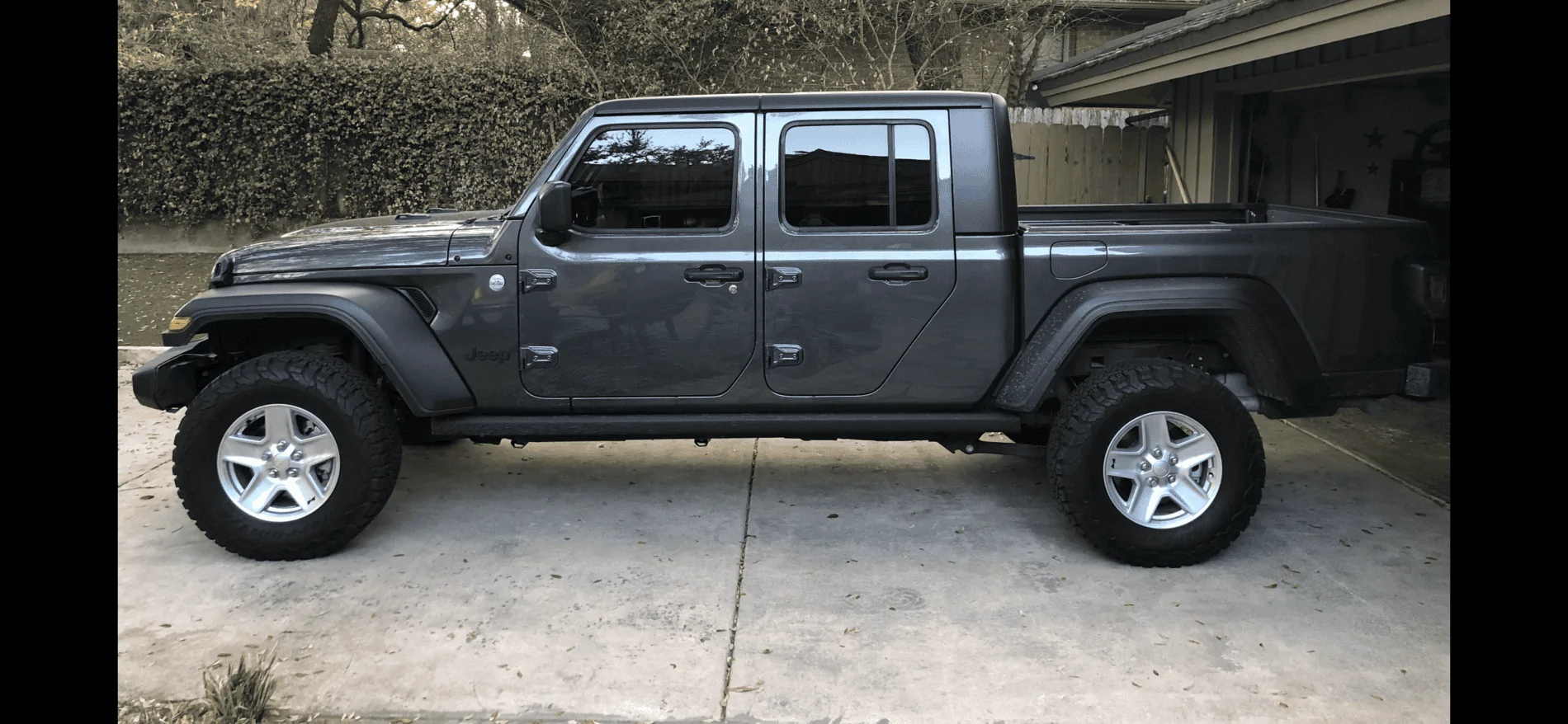 Jeep Gladiator iron rock off road 2” spacer kit JT sport s max tow installed w/ photos 9AA6BB02-83E1-4839-B8E0-77D8458F7C0B