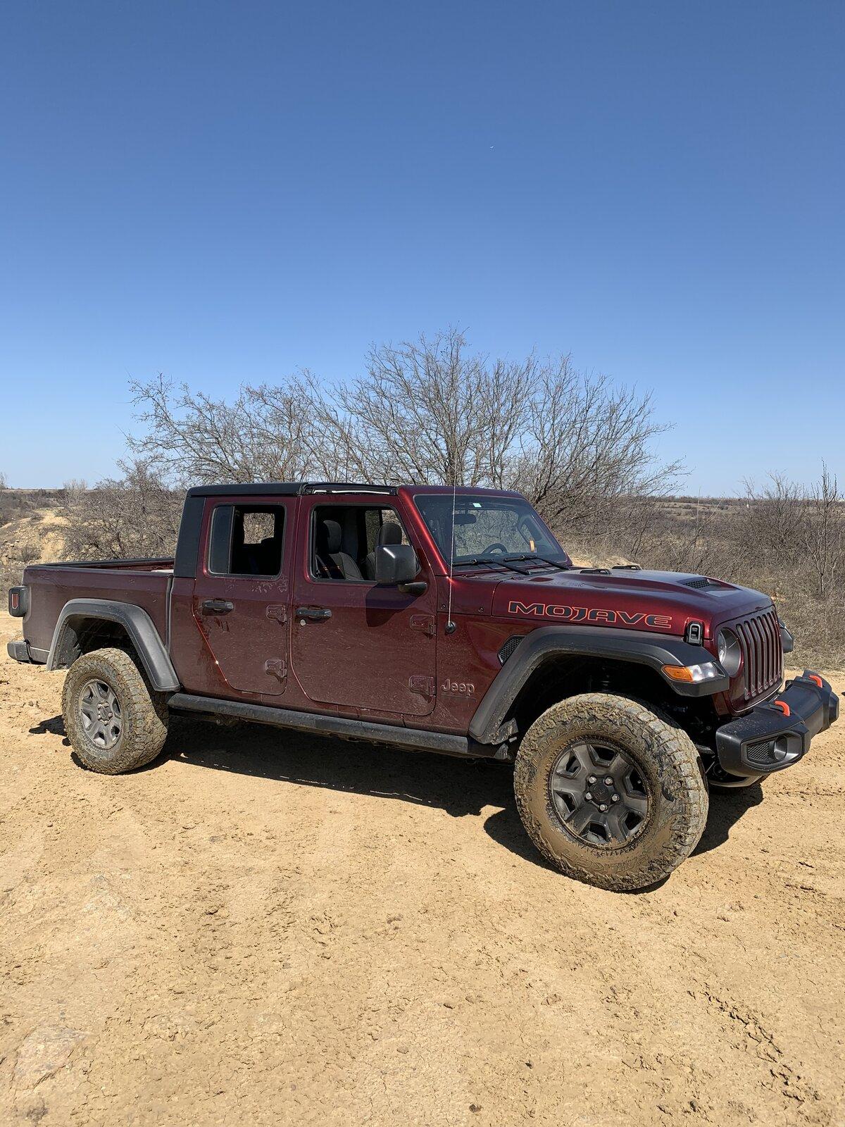 Jeep Gladiator MOJAVE Edition Gladiator JT Club 37F525F9-AEF4-4DA0-B5E0-42045D0BE826
