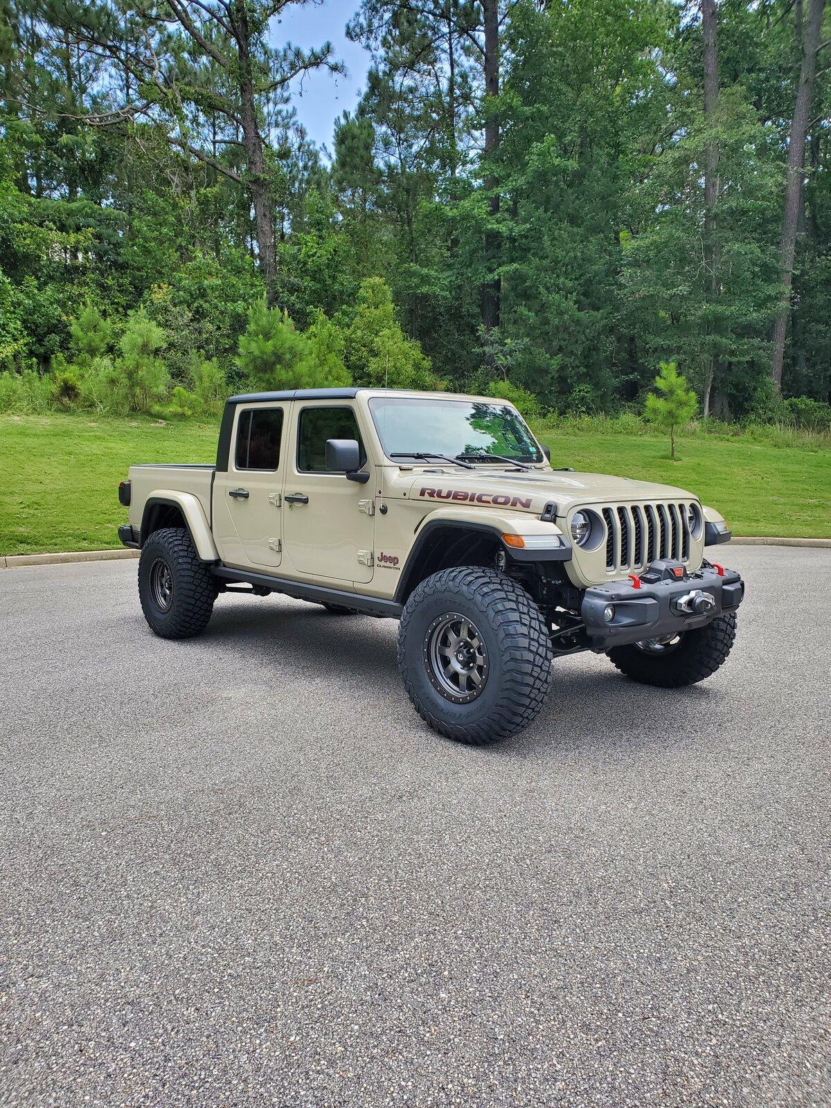 Jeep Gladiator SOLD 2020 Gobi Rubicon - Loaded - $60k 20200705_131108