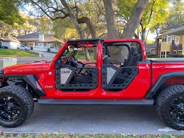 Jeep Gladiator Installed DV8 tube doors and build update... jeep DV8