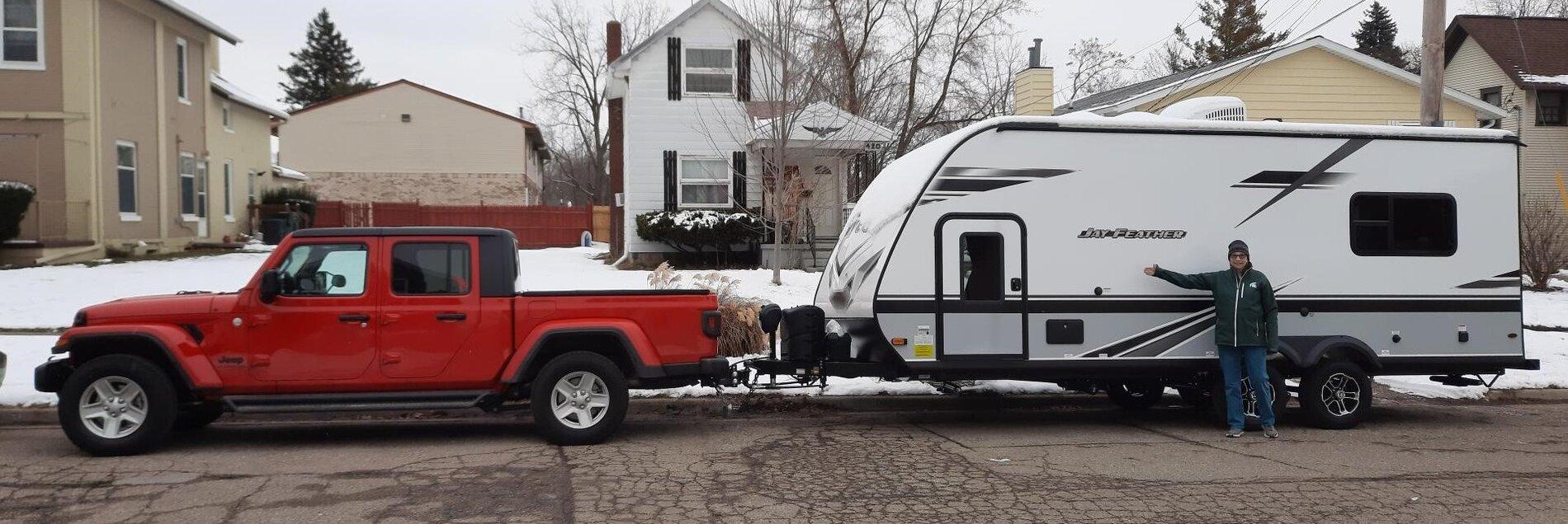 Jeep Gladiator So, what is everybody towing? X213a