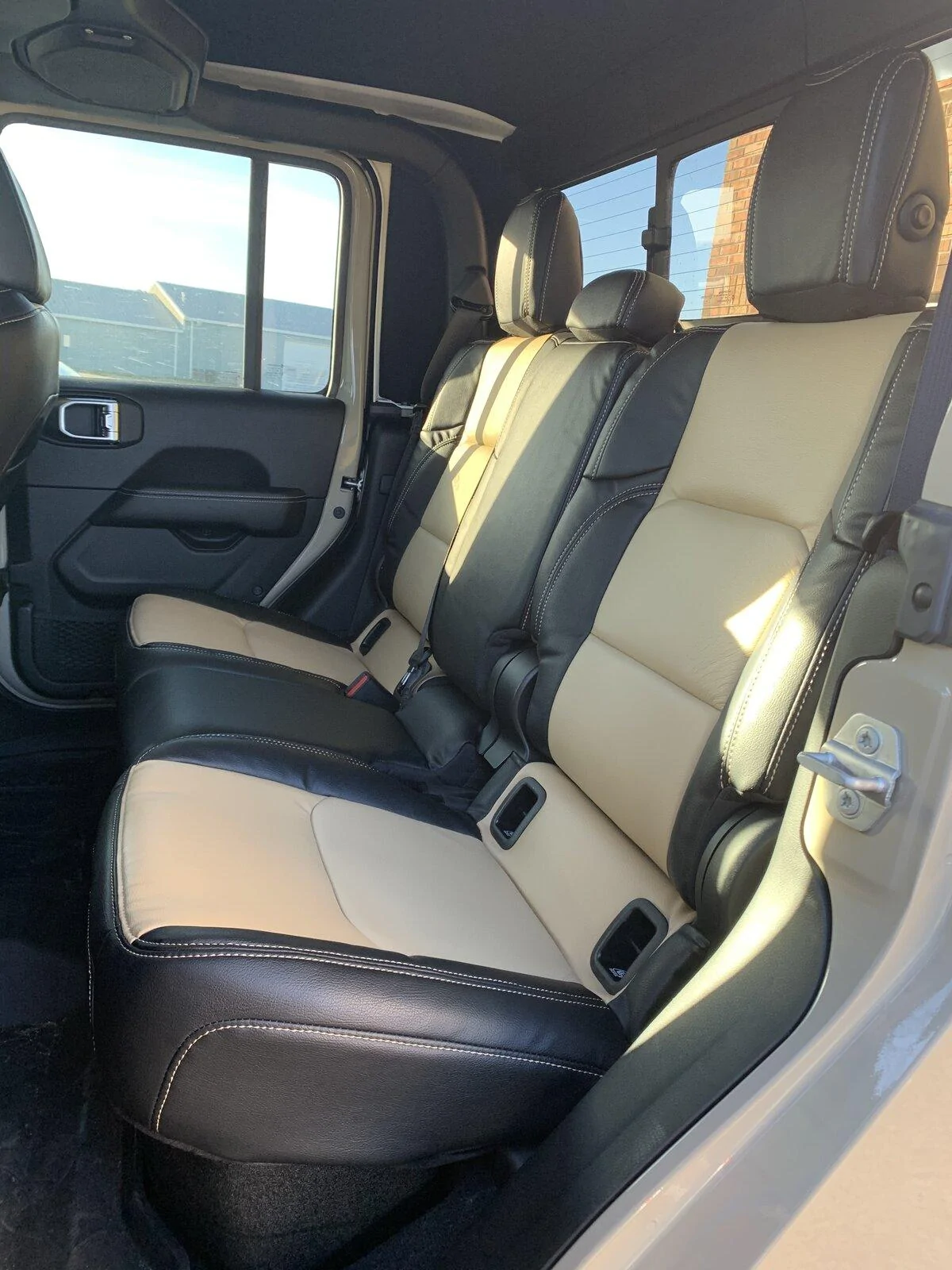 Jeep Gladiator Michael's slow and steady Gobi Overland build 7CC72612-33A5-4971-87F3-85B4B436DF22