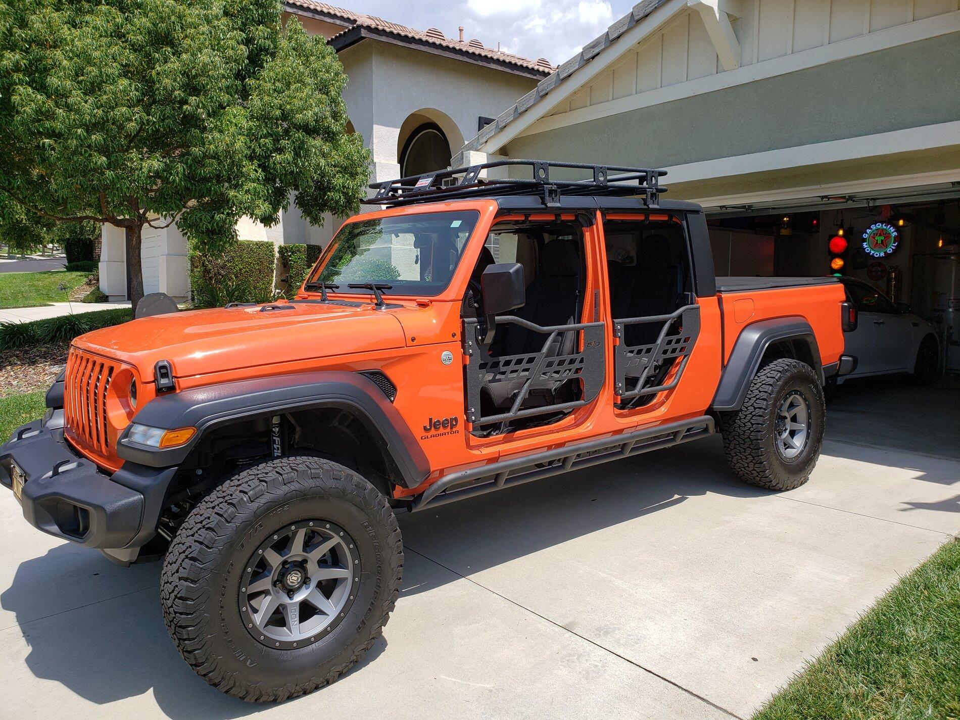 Jeep Gladiator Lets see all those Gladiators with lifts and bigger tires! 20200816_133038