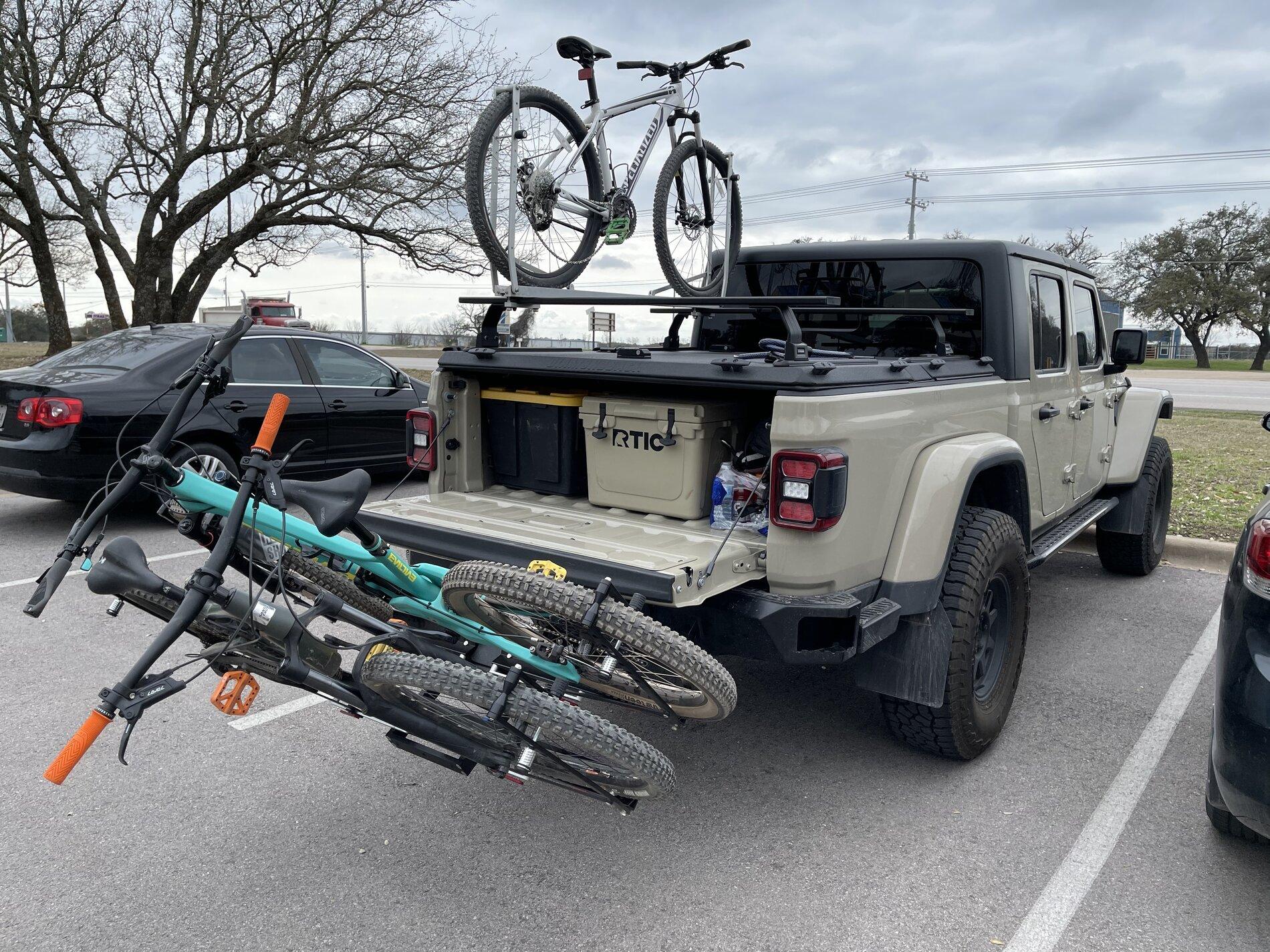 Jeep Gladiator Mountain Bikes - How are you guys carrying them?? b9c6af1c-6012-4d8d-aa89-8a28510000c6-jpe