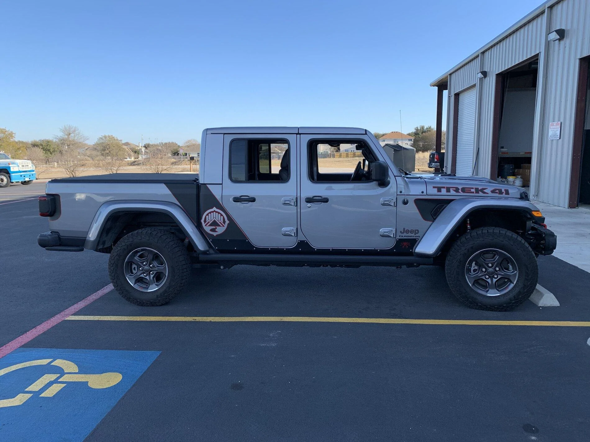 Jeep Gladiator Texas Check In 5979DF86-64F3-417C-B2A5-3390DF8D367E