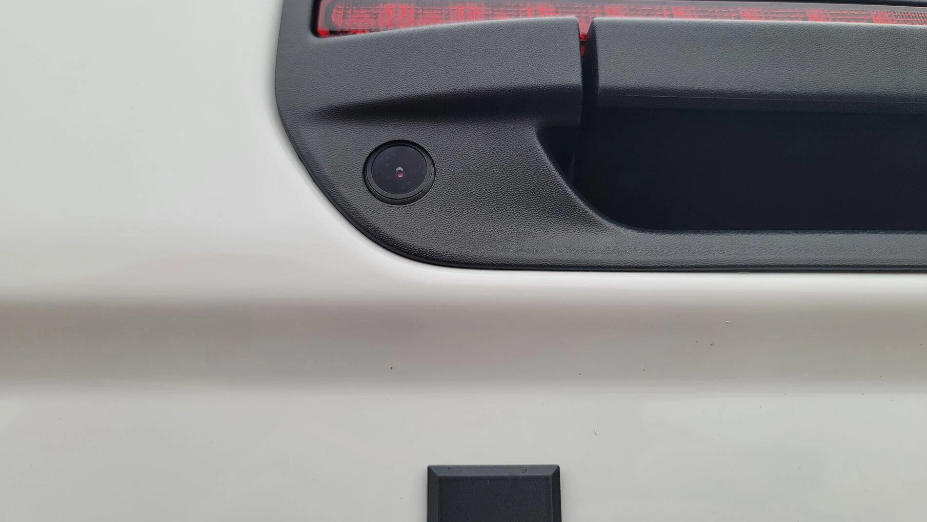 Jeep Gladiator Brandmotion FullVue mirror HD camera 20210304_094006