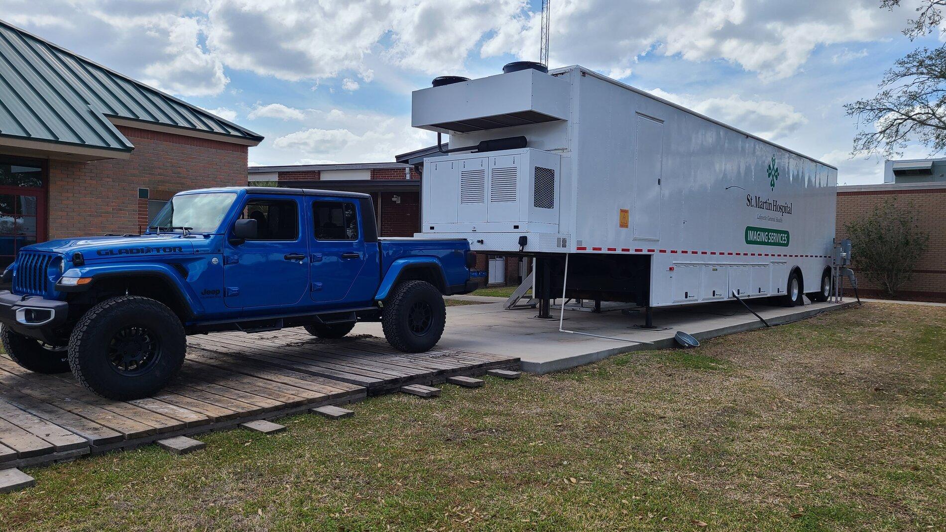 Jeep Gladiator HYDRO BLUE PEARL Gladiator JT Club 20210309_141435
