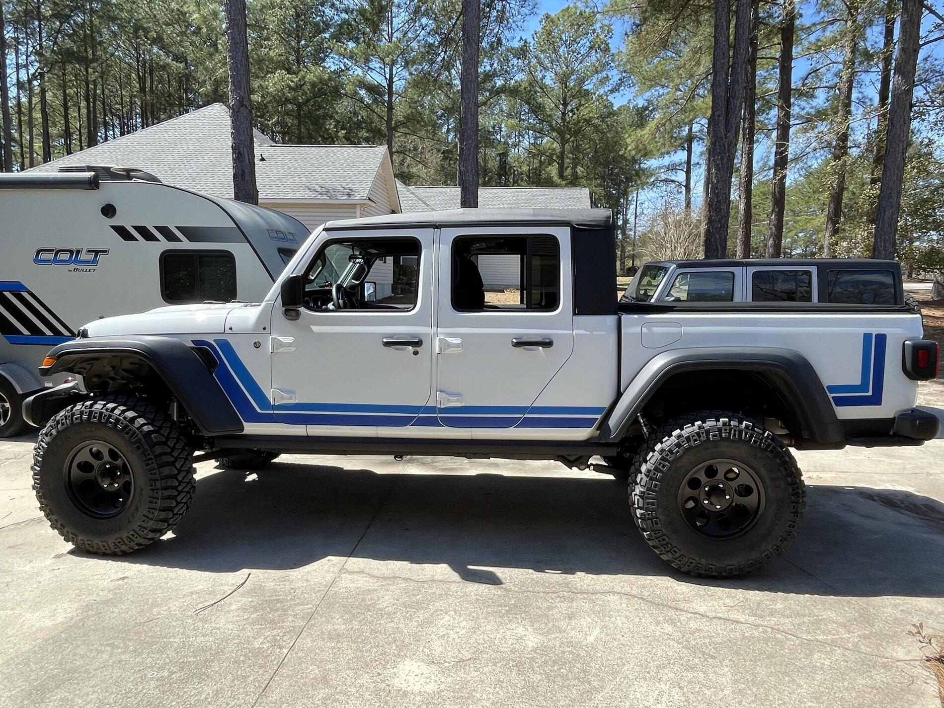 Jeep Gladiator What did you do TO your Gladiator today? [ADMIN WARNING: NO POLITICS, NO GUN TALK] 17A7B7AE-A26F-4CD7-8A68-8B5D25A85405