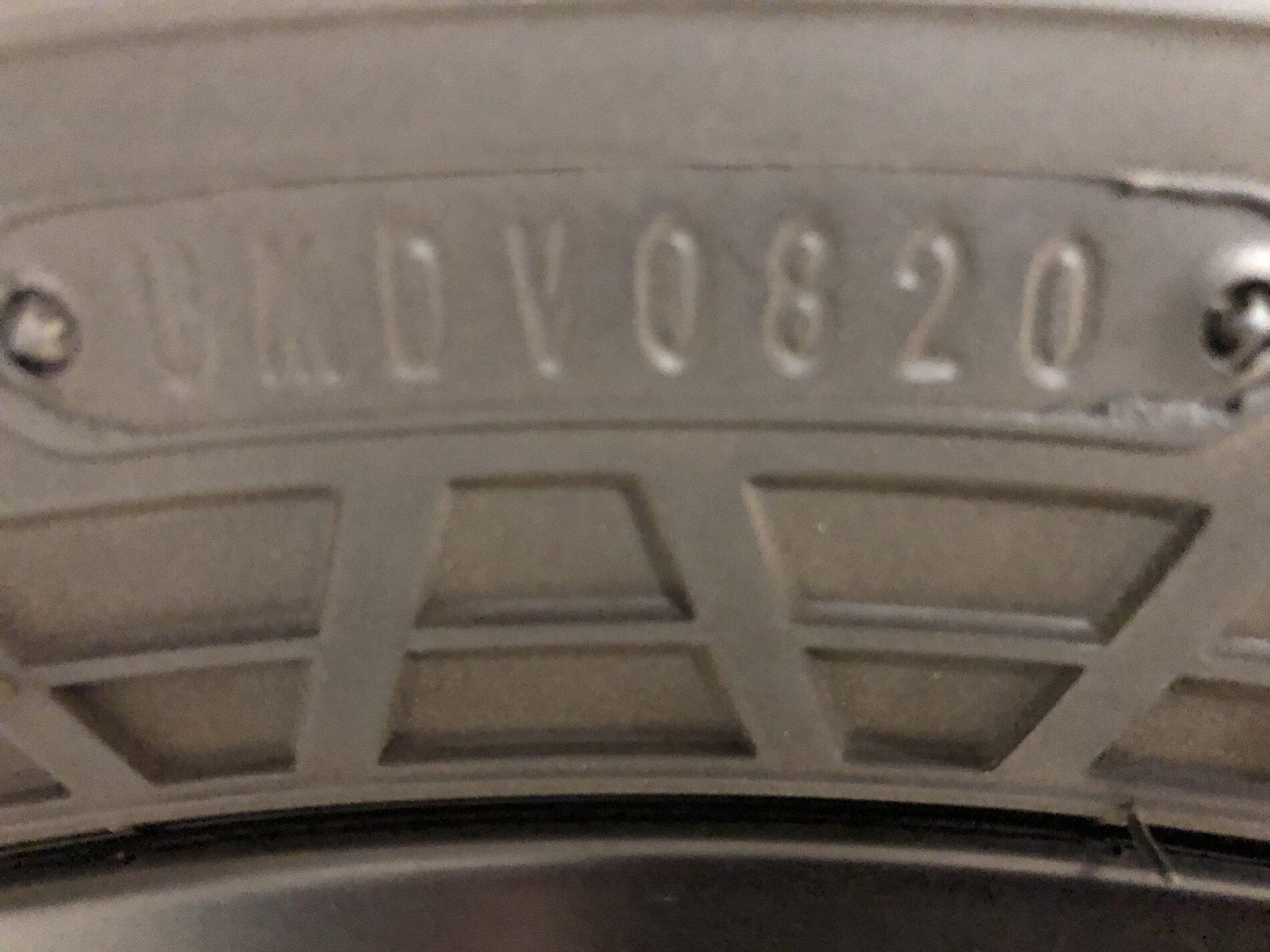 Jeep Gladiator 2021 Mojave Wheels only D291589C-B82D-469B-8171-C9869743662E