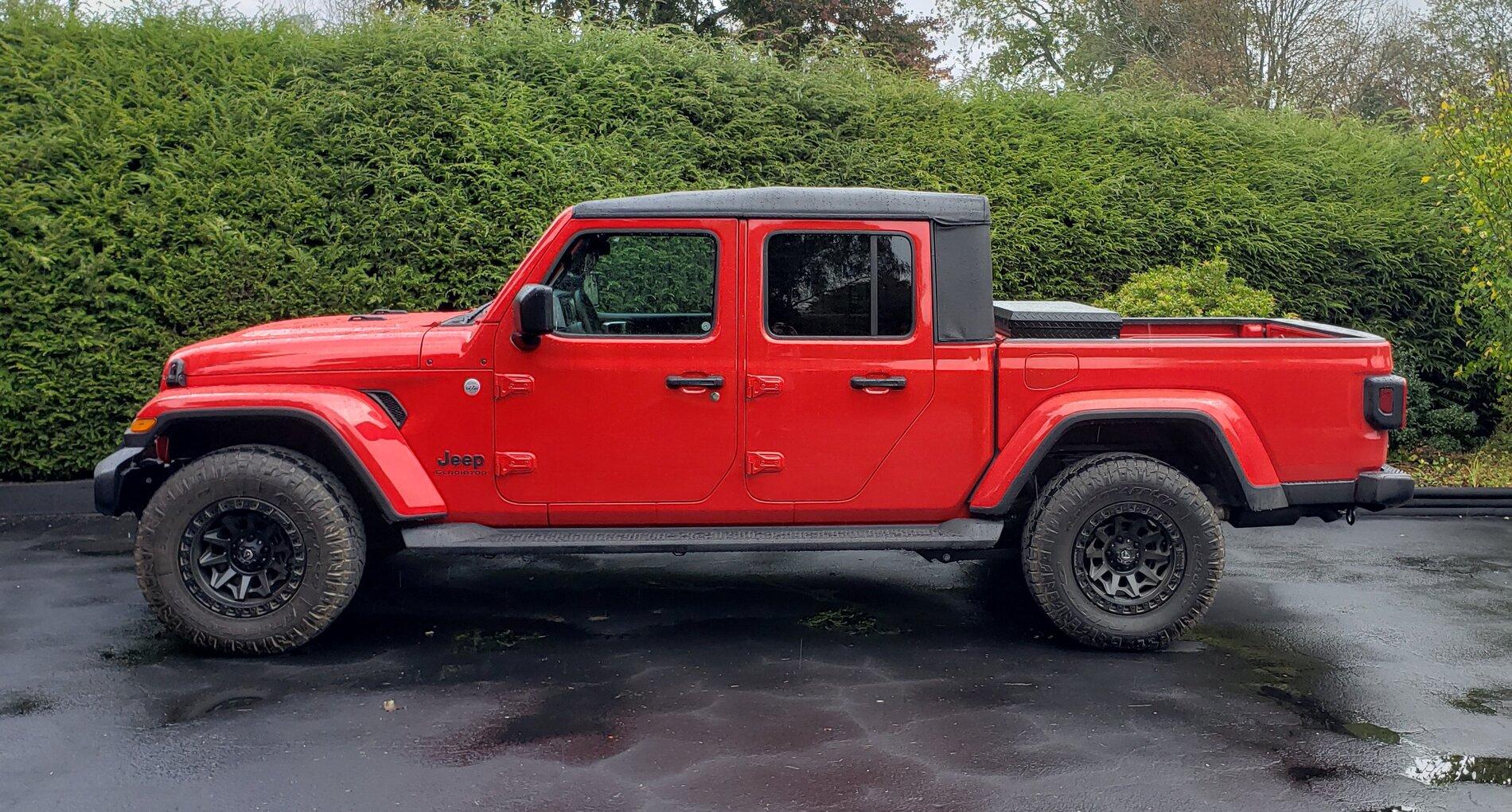 Jeep Gladiator Poll: Do full 1.5” or just 1” for teraflex leveling kit? Jeep0 (2)