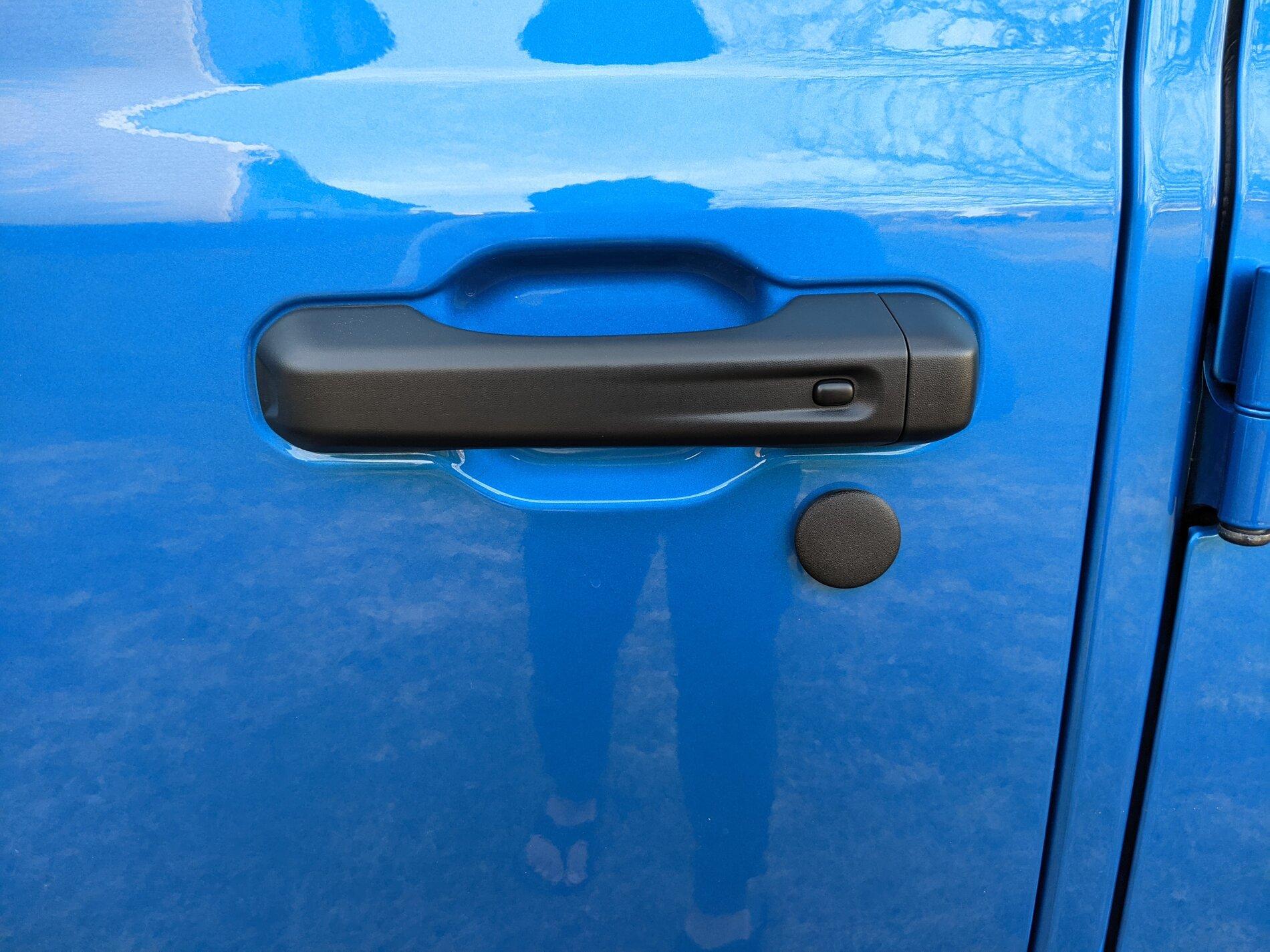 Jeep Gladiator Snap Caps keyhole cover PXL_20210311_220333917
