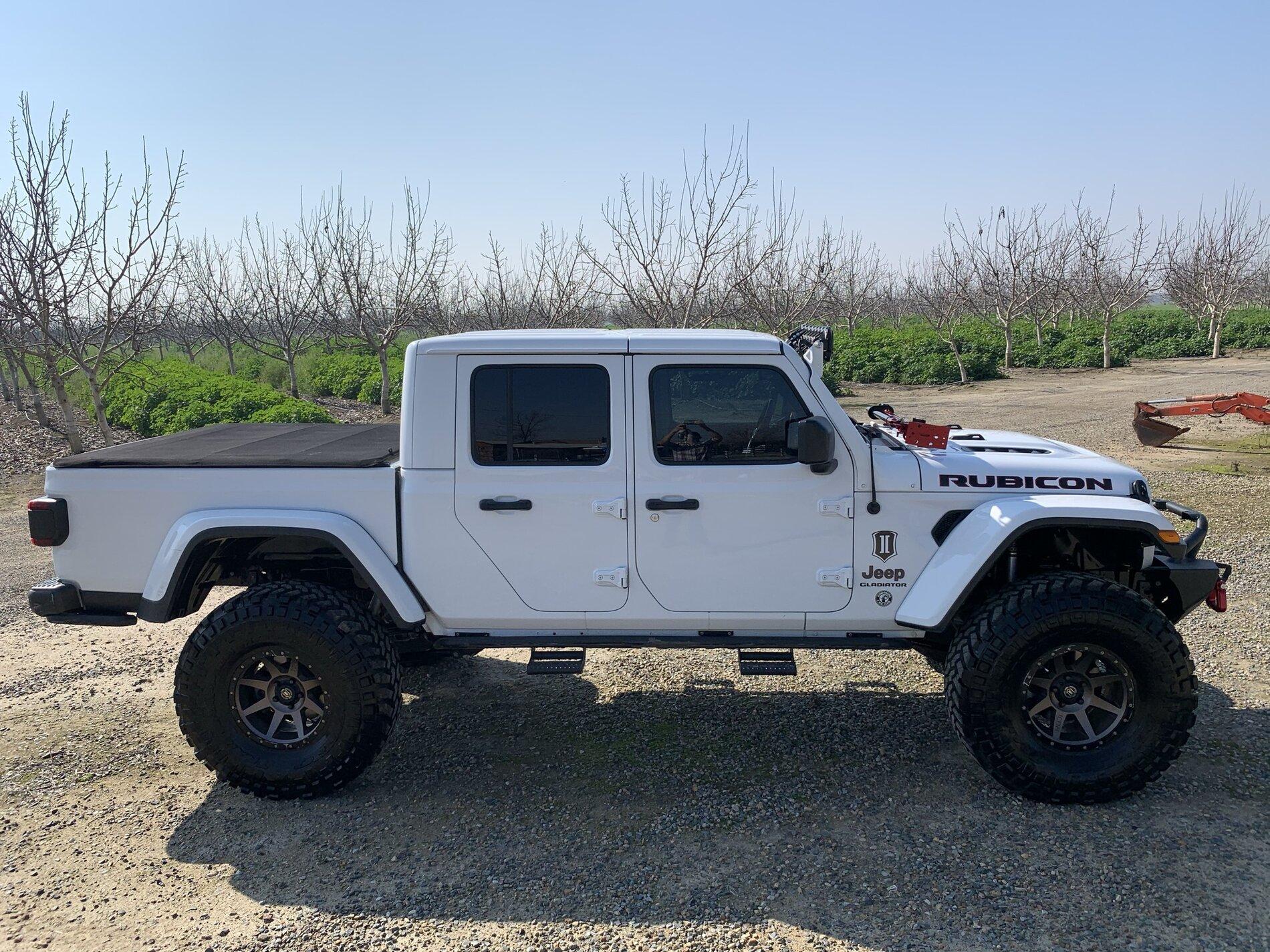 Jeep Gladiator Lets see all those Gladiators with lifts and bigger tires! gladiator 2.JPEG