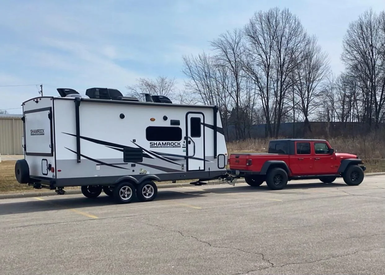 Jeep Gladiator So, what is everybody towing? Jeep and Shamrock