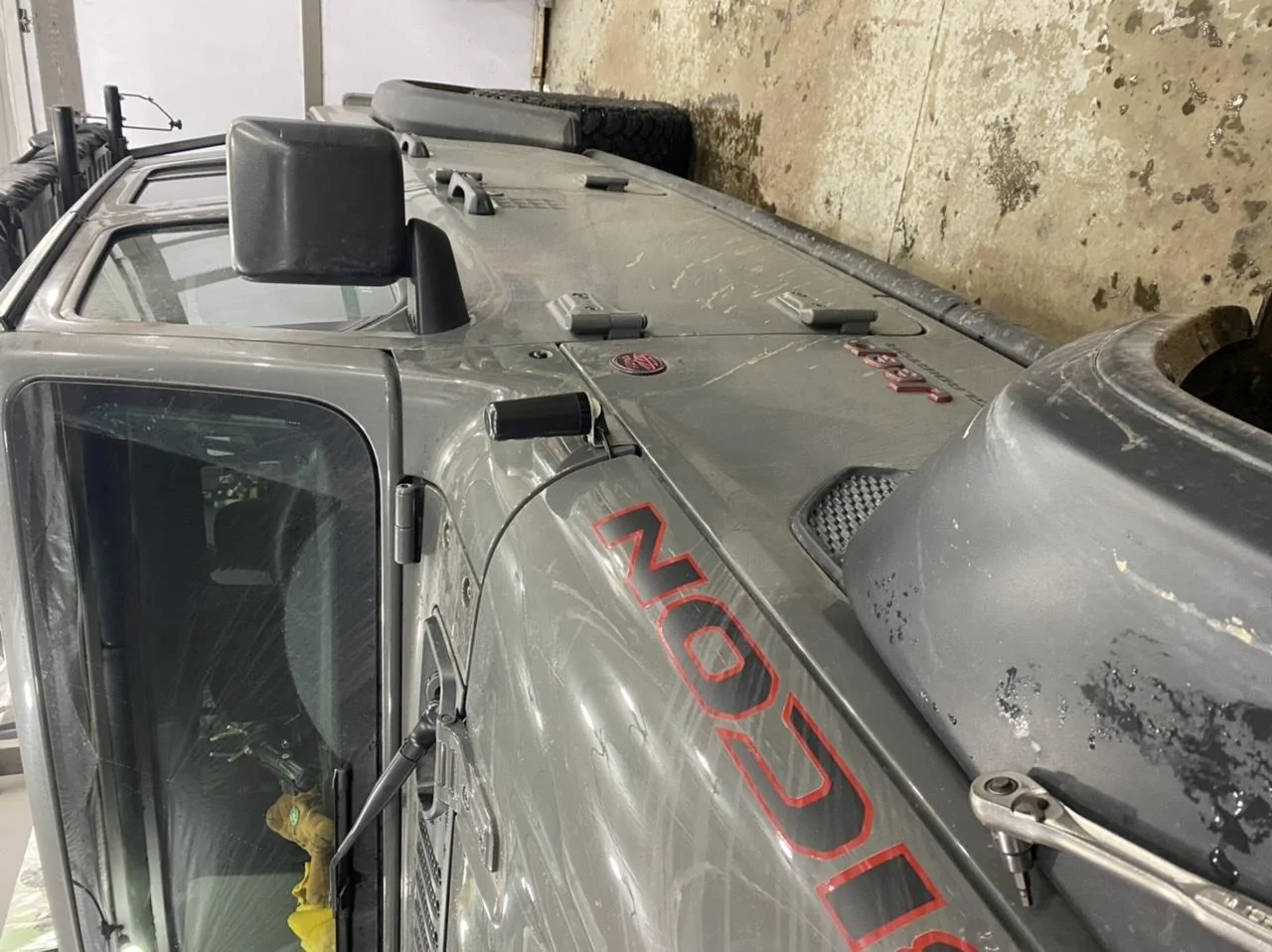 Jeep Gladiator Rubi Rhod - A 2020 Gladiator with flair for the overland-dramatic 4600CB6E-448D-4FD1-AD0B-4DEEB32F54E0