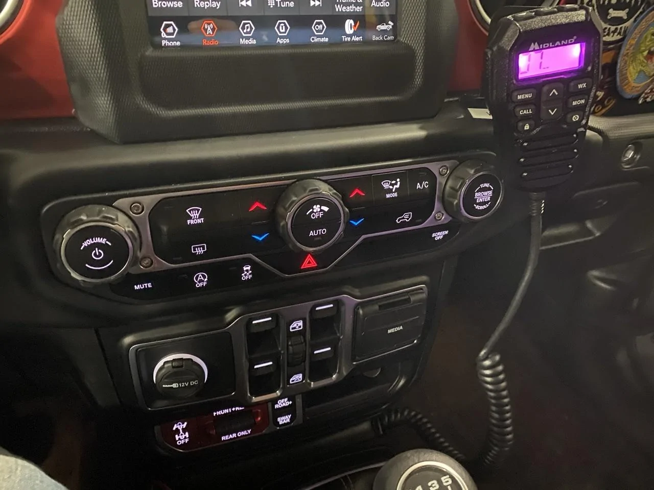 Jeep Gladiator Rubi Rhod - A 2020 Gladiator with flair for the overland-dramatic 262922F0-AD1D-473A-8E85-7CFBB05B16A2