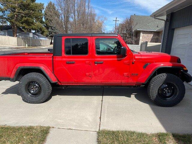 Jeep Gladiator Step Bar/Nerf Bar/Running Boards? 12