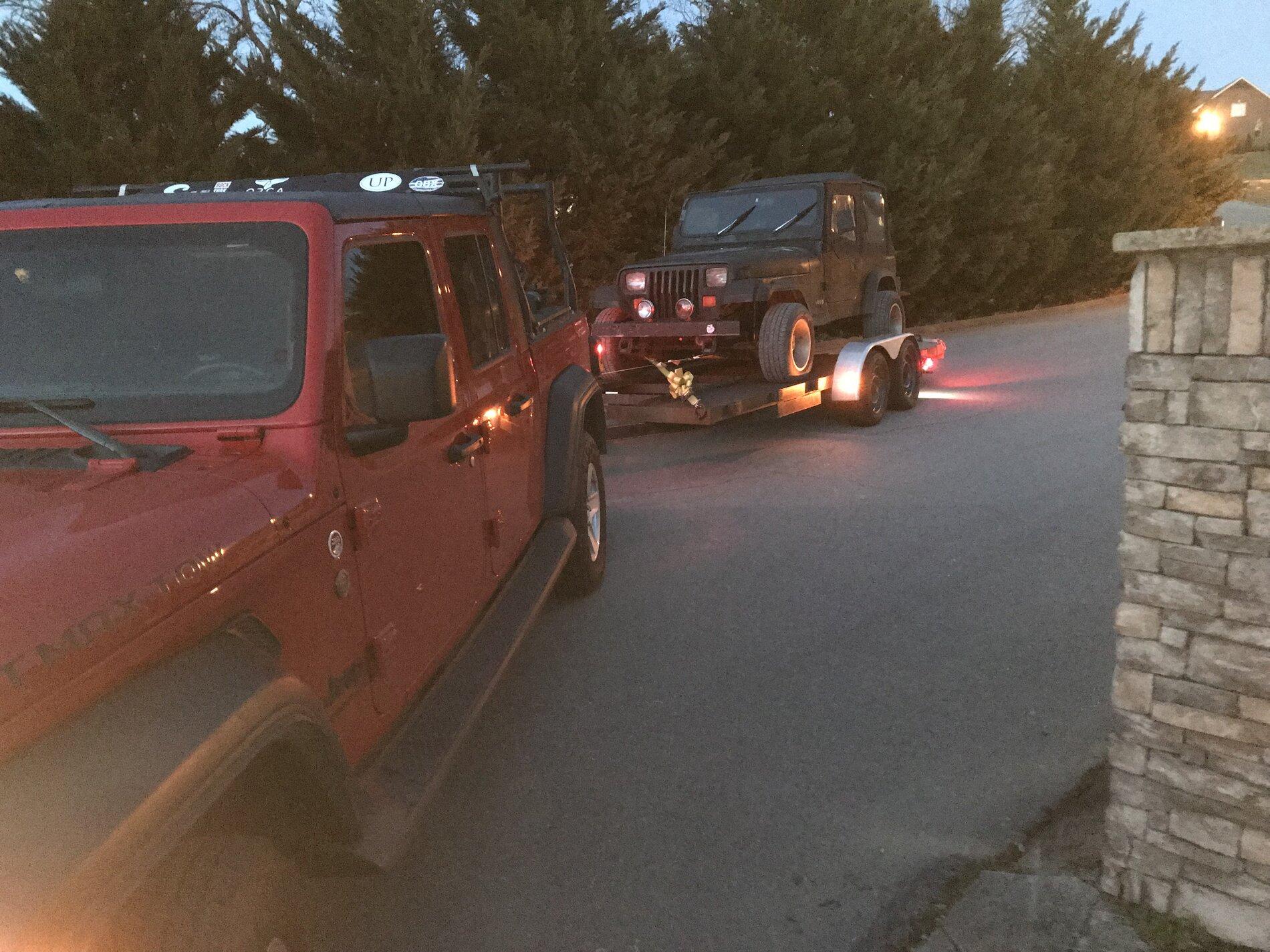 Jeep Gladiator Weight distribution hitch - do I need this?!? 3A13FEF3-54E5-4DDD-84DC-86FFC7D573EE