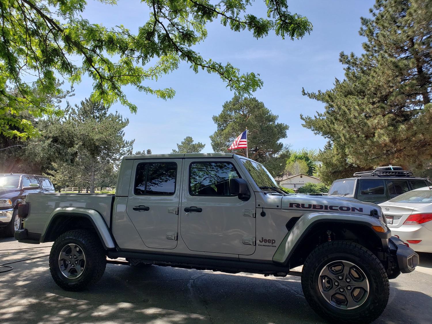 Jeep Gladiator Hothead Headliners Introduction sm 3