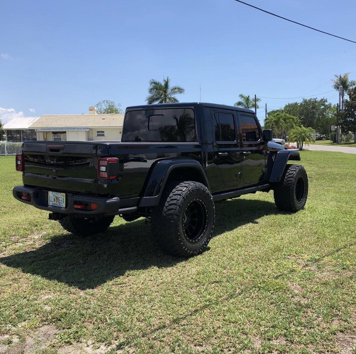 Jeep Gladiator Gladiator Lift Kits 3D094E9F-F0E5-4FF4-9280-D72D04663D71