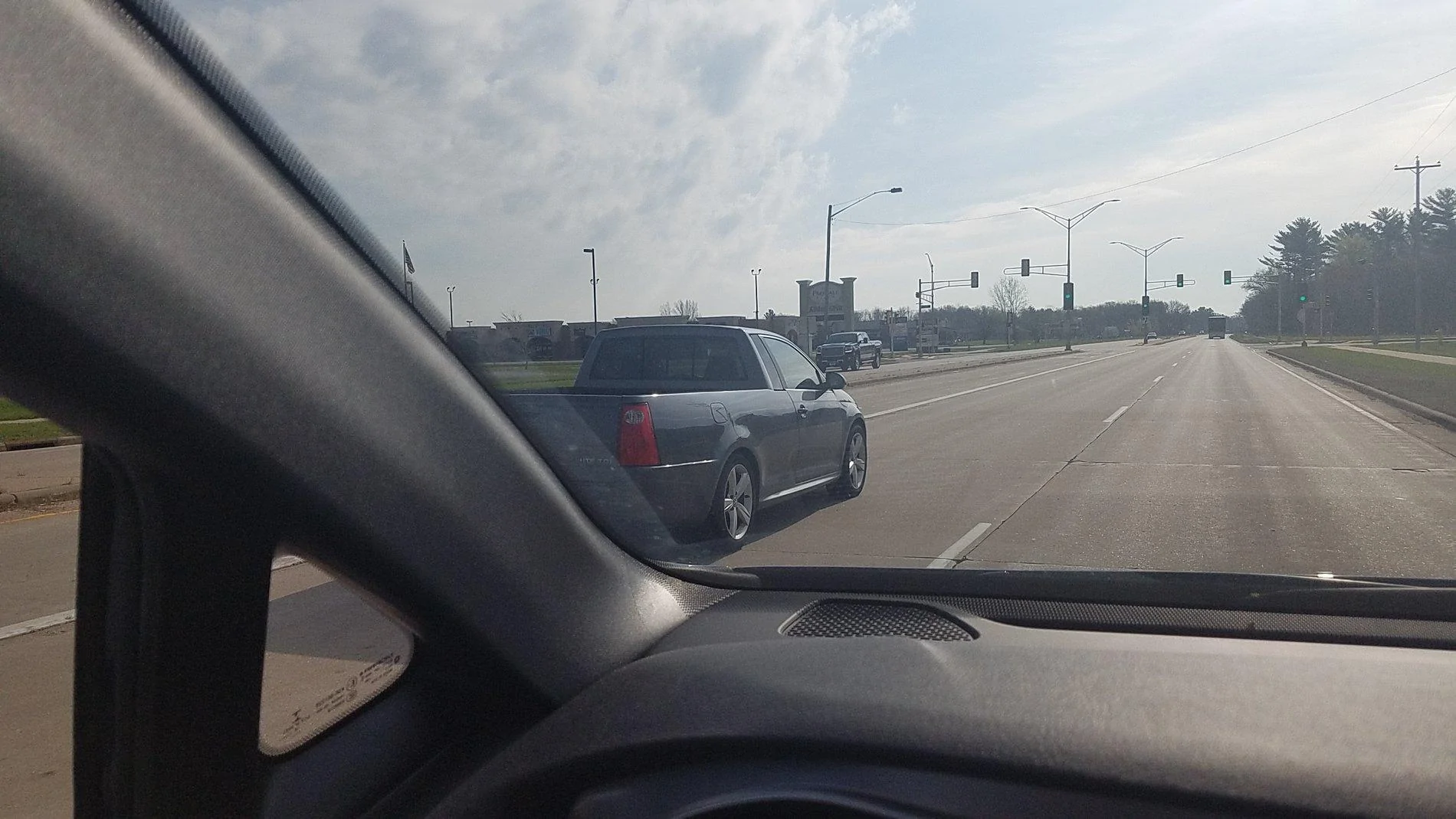 Jeep Gladiator Jetta Ute TDI in Wisconsin! 20190512_083735