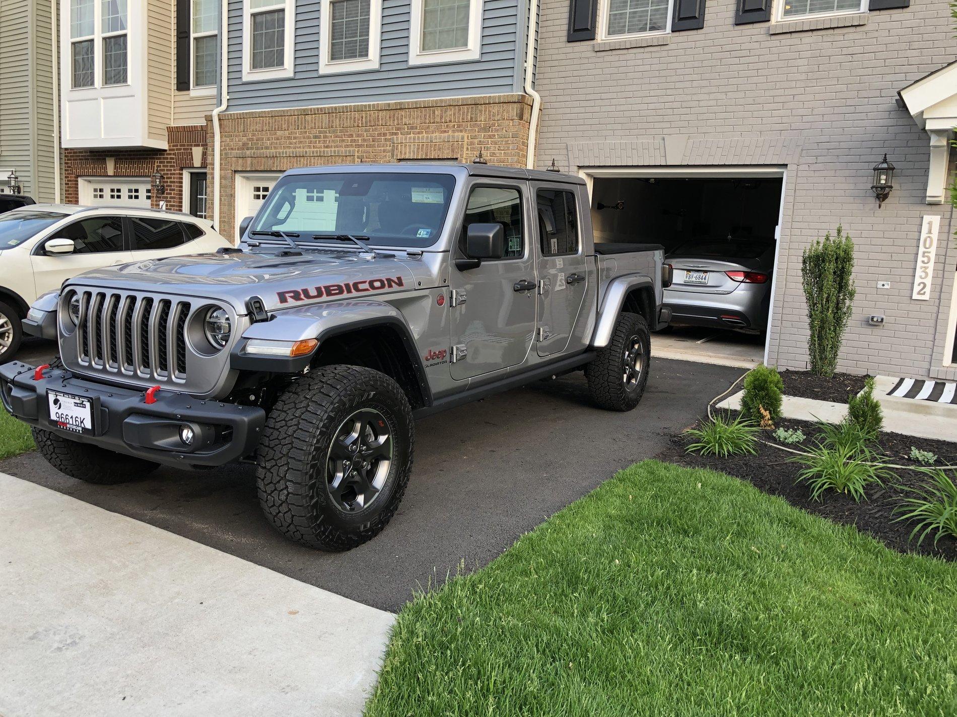 Jeep Gladiator -- 2020+ Gladiator Picture Game -- F646CE42-CA16-47D0-B522-02FA2043A1B1