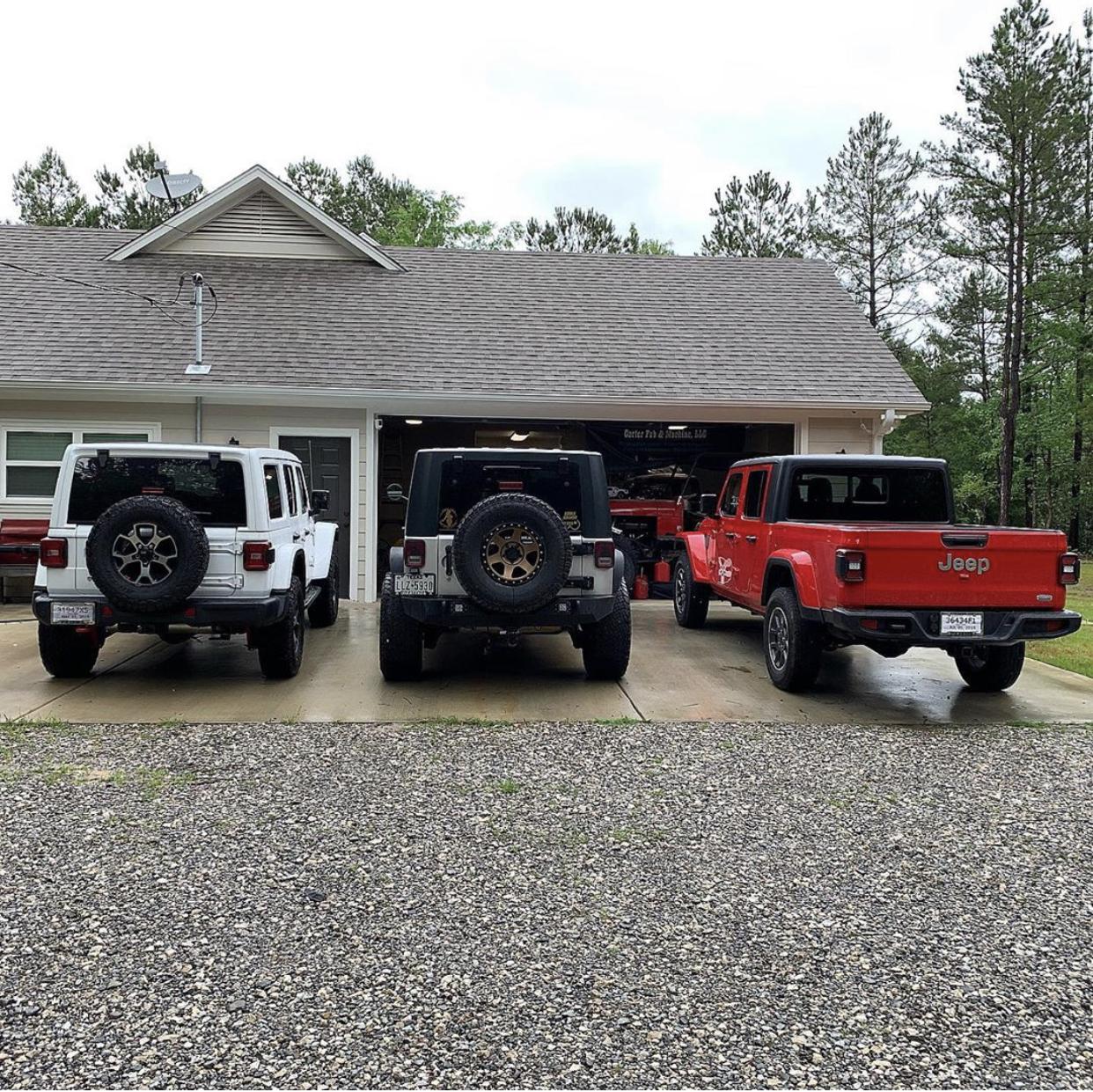 Jeep Gladiator FIRECRACKER RED Gladiator JT Club 9D5AD595-5309-4A44-A8A7-4204922E9BA4