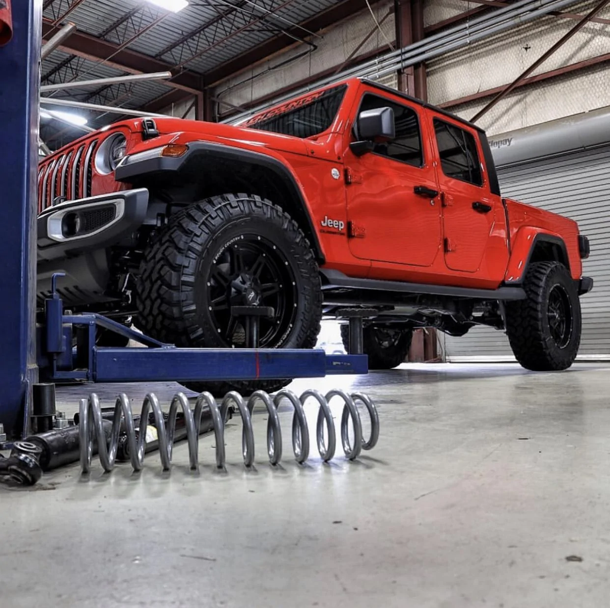 Jeep Gladiator FIRECRACKER RED Gladiator JT Club 9970D68C-D841-4DD1-9679-9D63911068ED