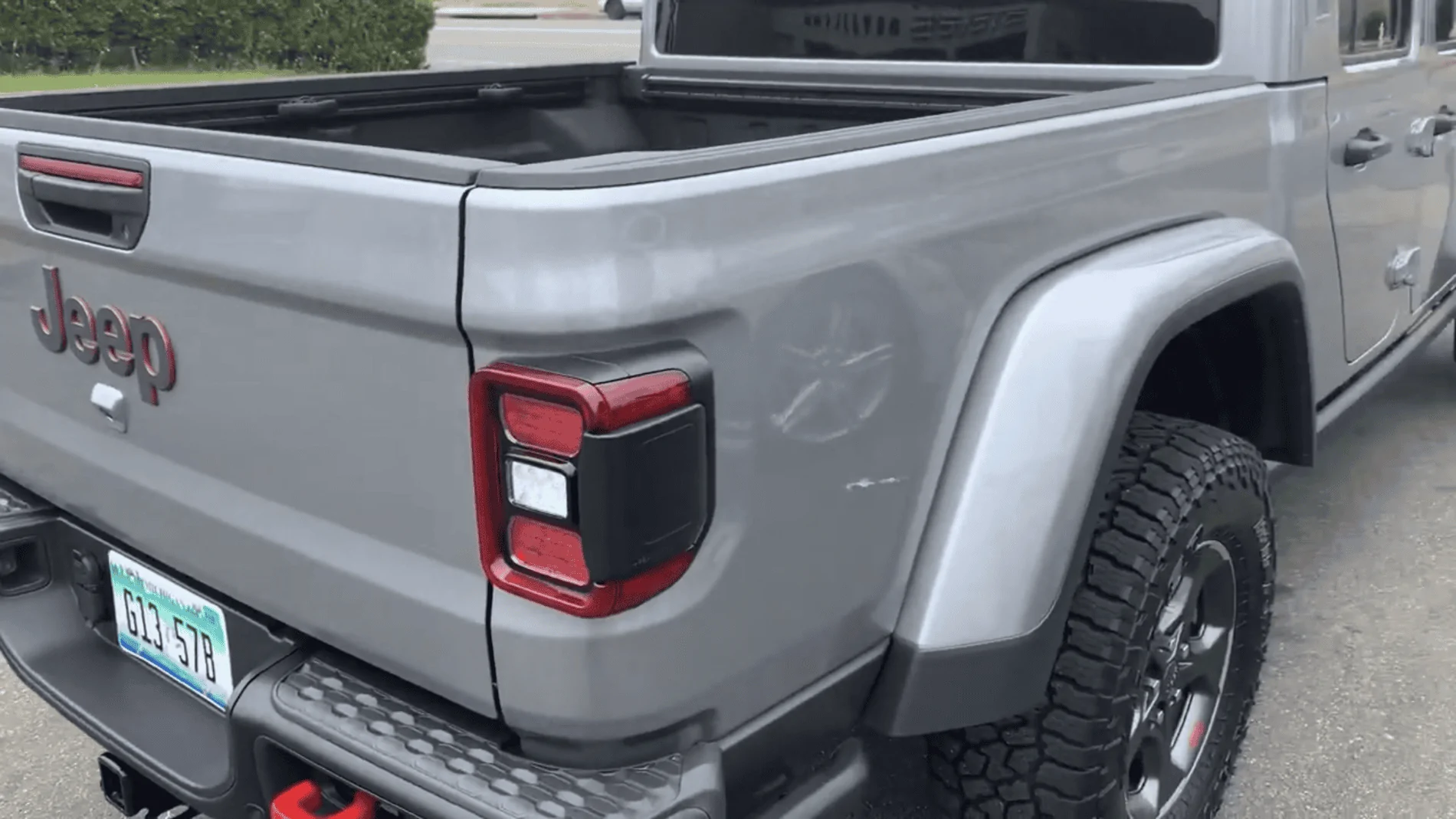 Jeep Gladiator BILLET SILVER Gladiator JT Club 7B50A5D3-6B92-489C-8EF4-4C7B58375530