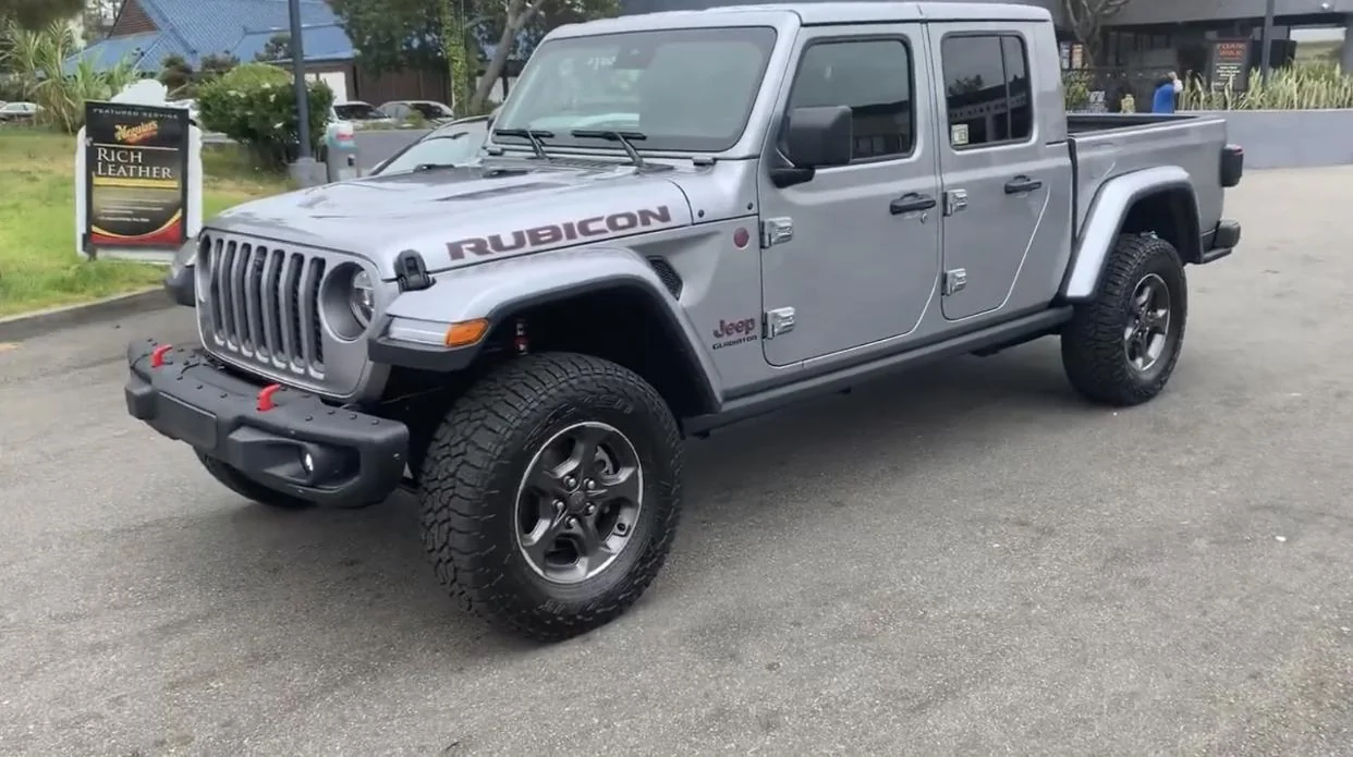 Jeep Gladiator Is there a reason none of the Gladiators I see at dealers don't have the front trail camera option? 0DF3910F-138B-433D-82E6-9A8FE85254D4