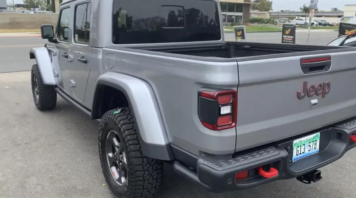 Jeep Gladiator Is there a reason none of the Gladiators I see at dealers don't have the front trail camera option? B0DAA7F1-B34E-4FBE-9B2F-6A0D9981335B