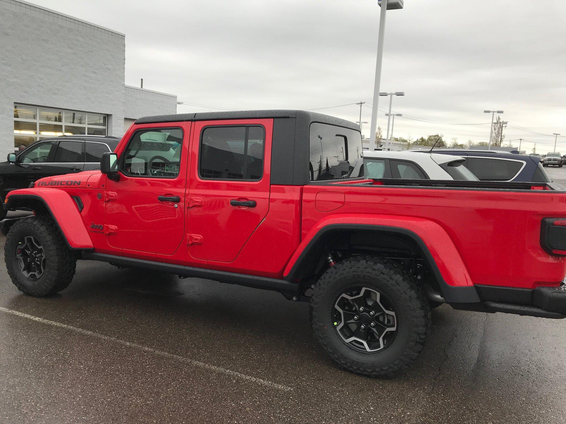 Jeep Gladiator Lucifer, Demon V8 Swapped Red Rubicon Gladiator IMG-4121.JPG