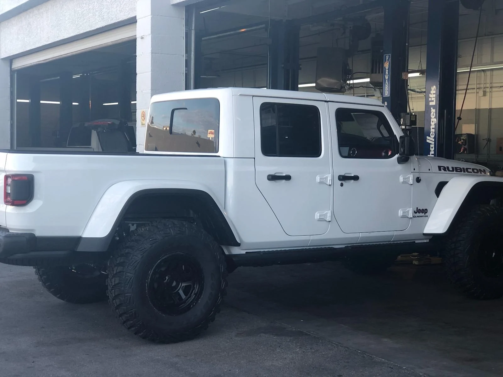 Jeep Gladiator Launch Edition ship date? 7693D60D-476A-4A31-878C-5EB7FF312B5B