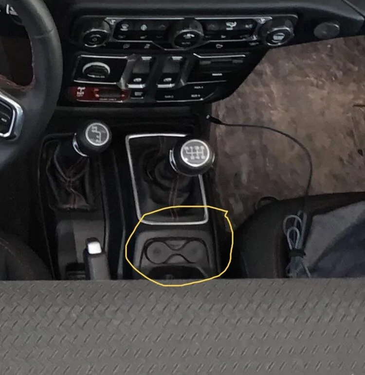 Jeep Gladiator Interior shots? A6272F06-AD5B-42EA-BF42-E549CB1CD038