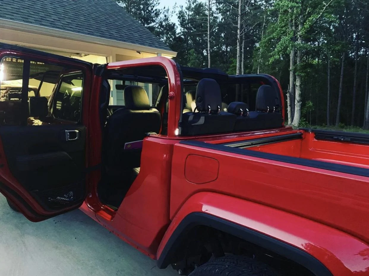 Jeep Gladiator FIRECRACKER RED Gladiator JT Club 5229A838-61AA-4AFA-BE3A-CD7DF2BB5080