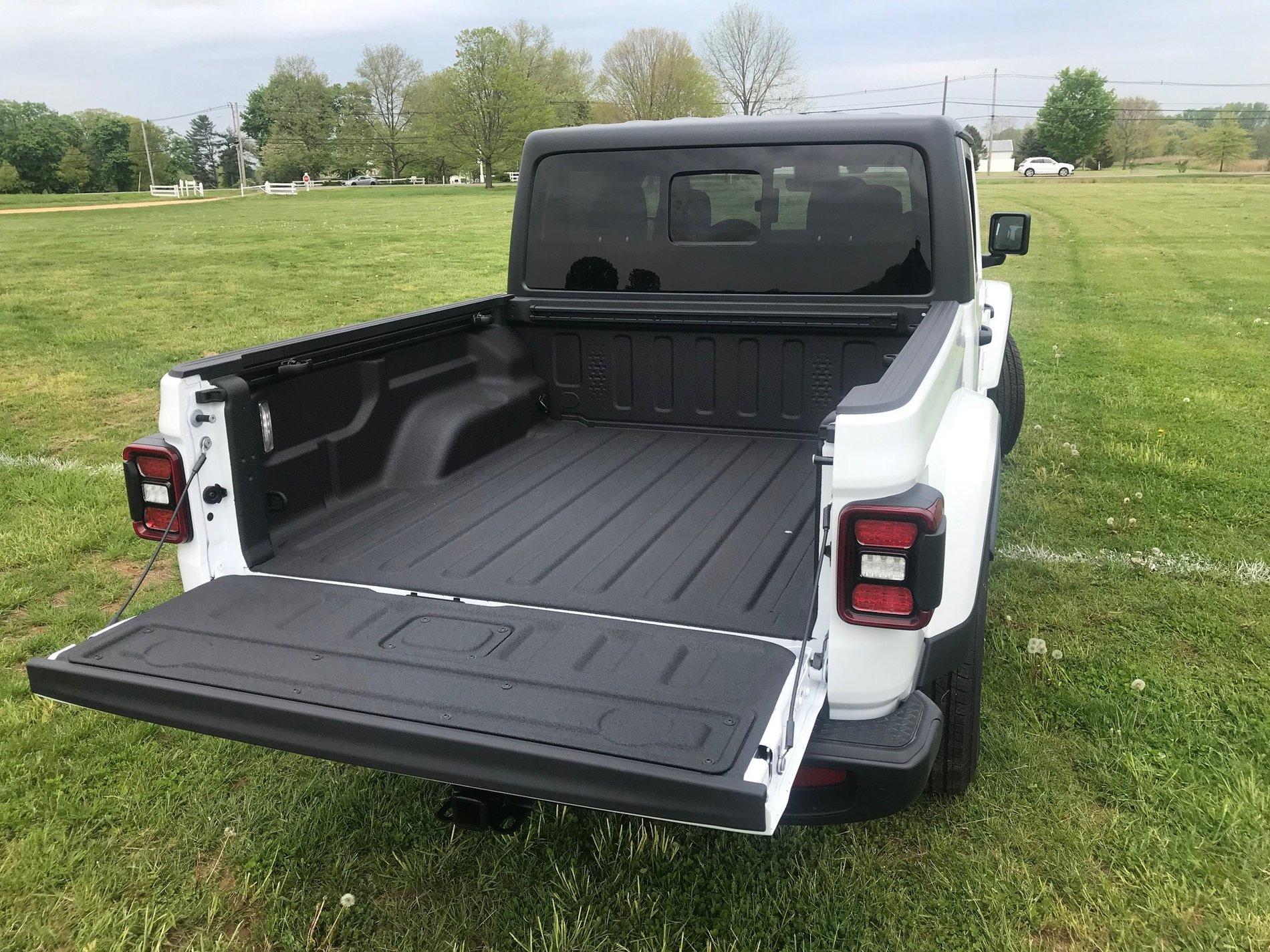 Jeep Gladiator Fullerton Jeep in Somerville NJ just got 4 gladiators IMG_1882