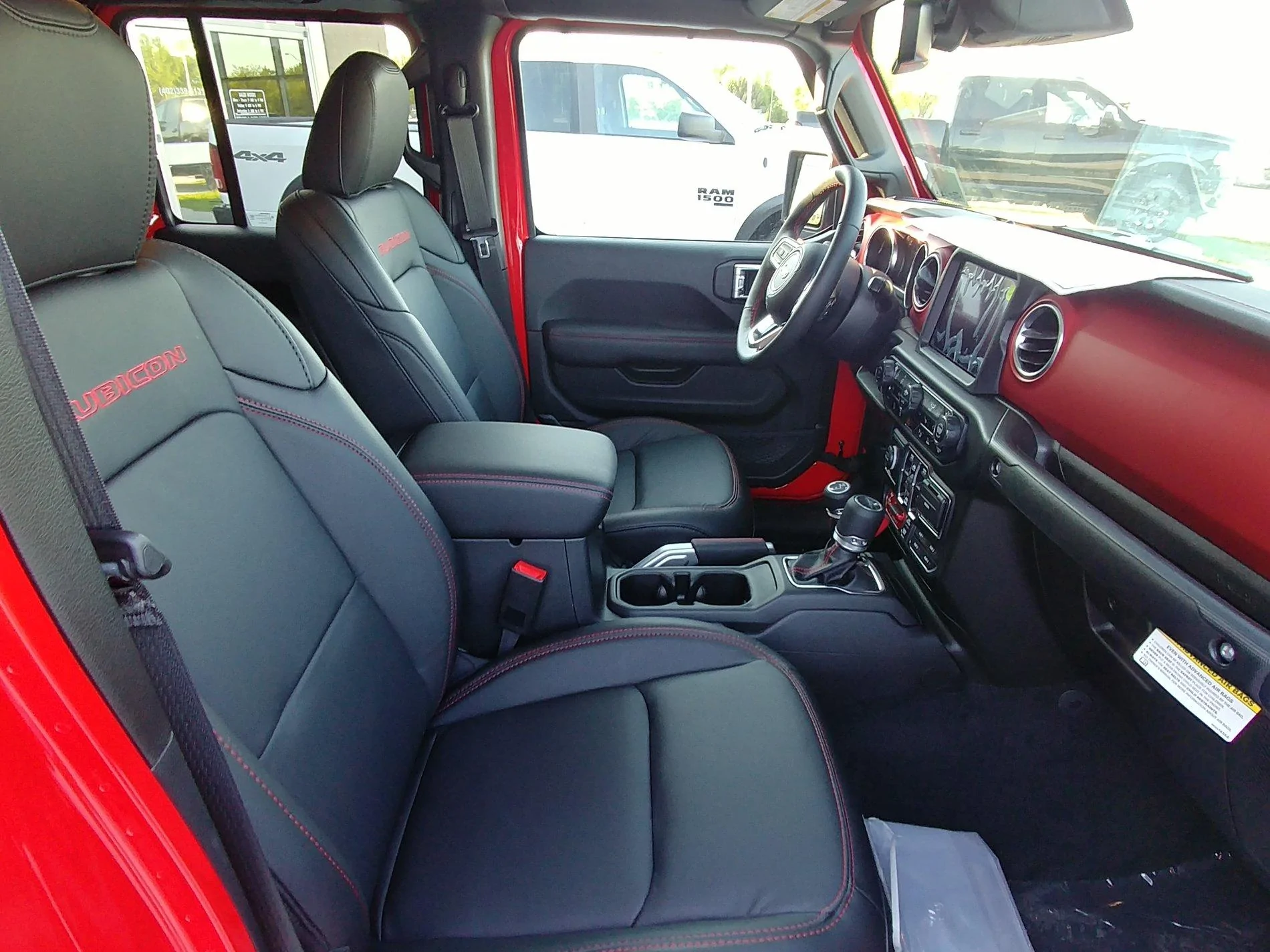 Jeep Gladiator FIRECRACKER RED Gladiator JT Club 0515191820_HDR