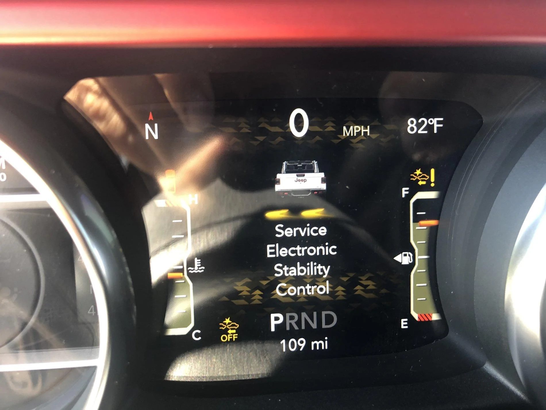 Jeep Gladiator Any issues to report? AE6AD48A-8395-453D-BF47-CAE721C026EC