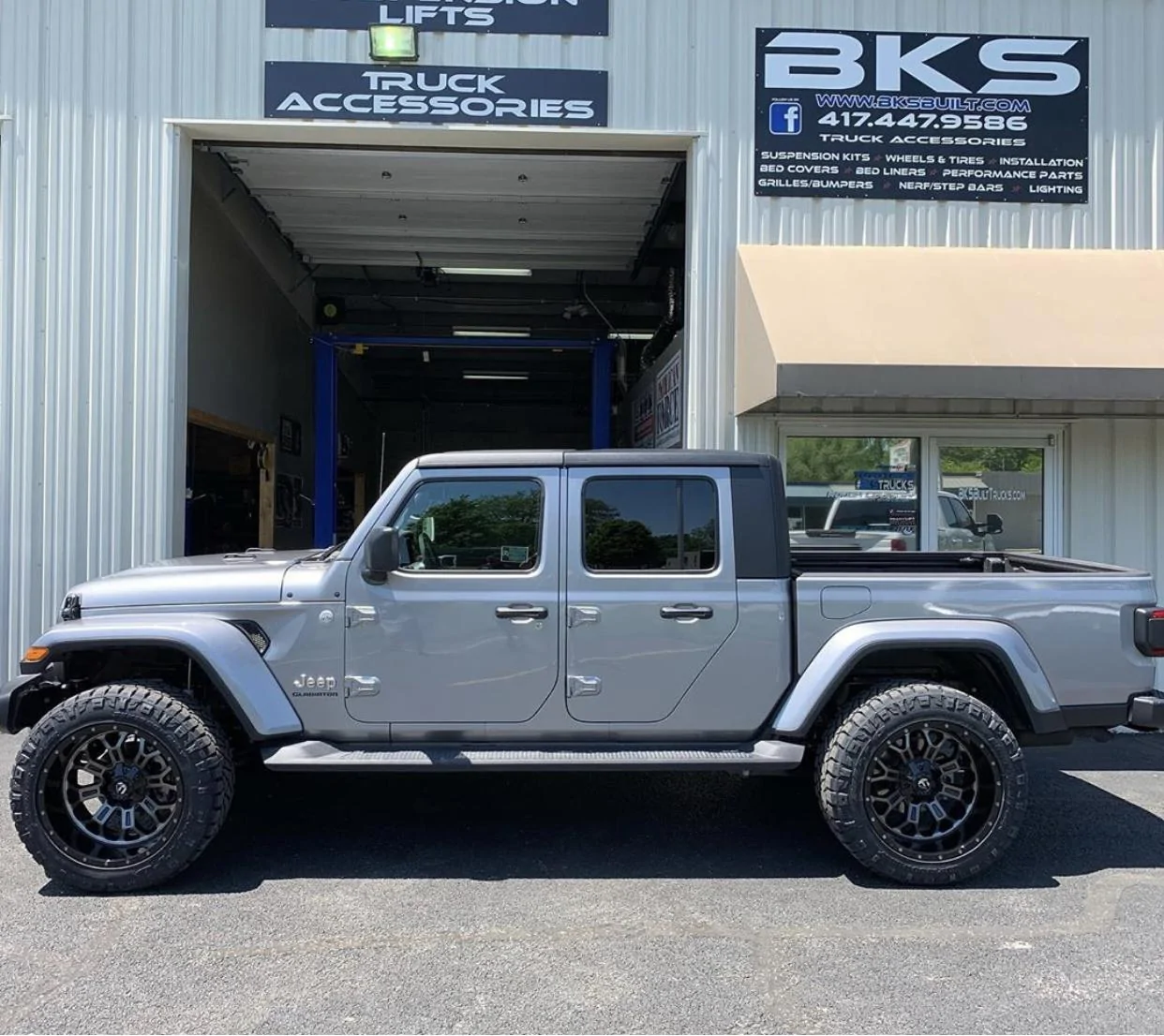 Jeep Gladiator BILLET SILVER Gladiator JT Club 211387E3-A702-4171-AEA8-4176D05C8B49