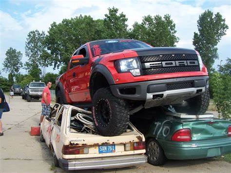Jeep Gladiator Car And Driver - Gladiator vs Colorado vs Ranger vs Ridgeline th?id=OIP