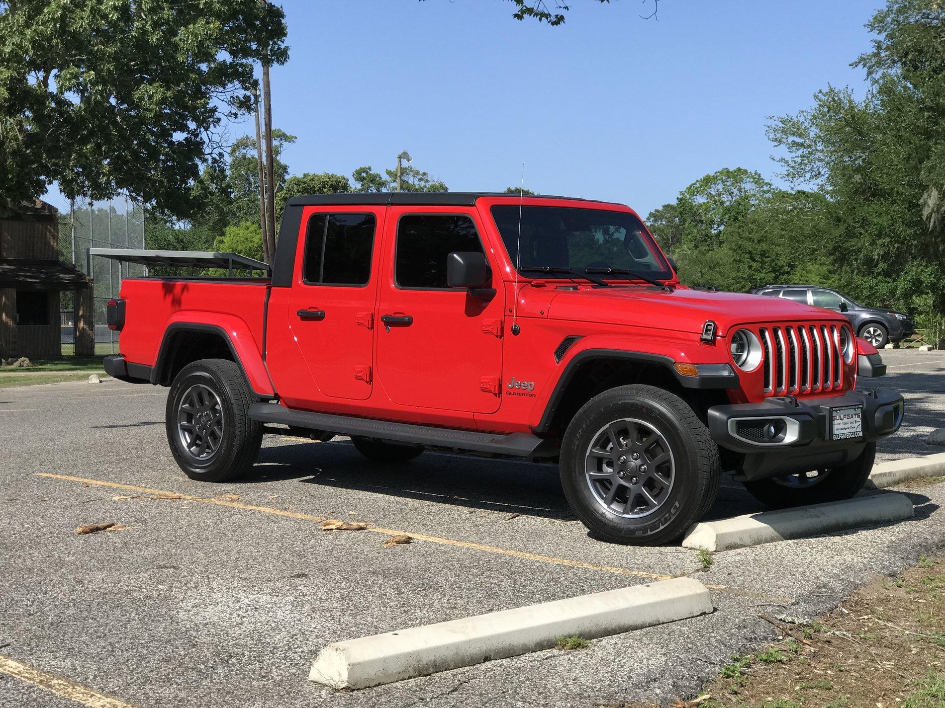 Jeep Gladiator I picked up a Overland 263C9092-9076-43C1-9D93-2AA86317A983