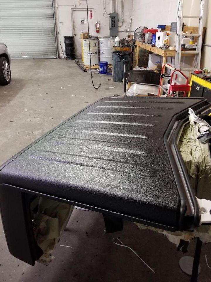 Jeep Gladiator Selling Hard Top 3 Pieces + Headliner Spray with Linex 157410924_439231707348078_145997406425646786_o