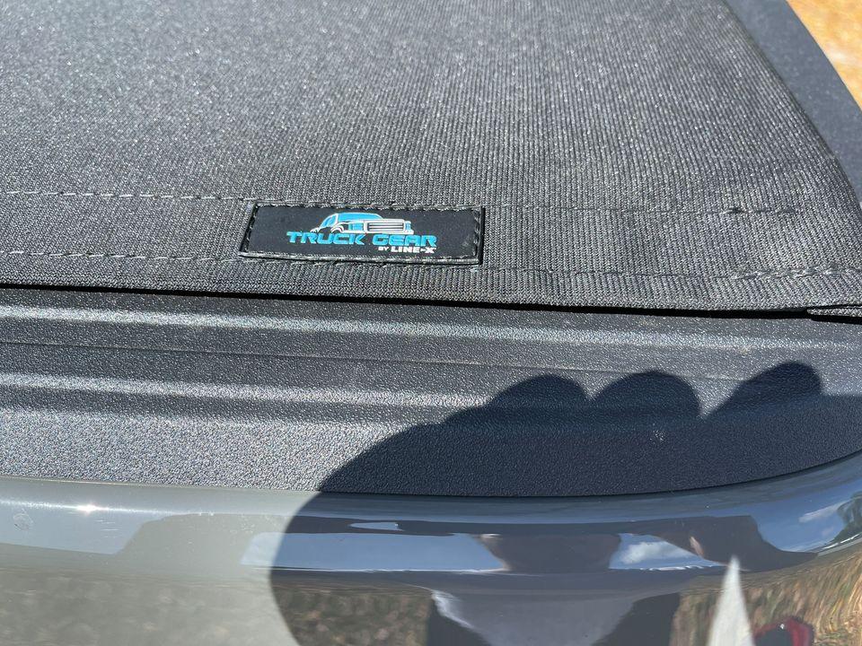 Jeep Gladiator Truck Gear Linex Eclipse Tonneau Cover Low Profile Jeep Gladiator Lifetime Warranty 156825703_439227040681878_6351255113760462073_o