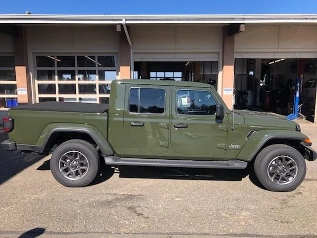 Jeep Gladiator Pictures Wanted - 35’s on 2” lift PreLift