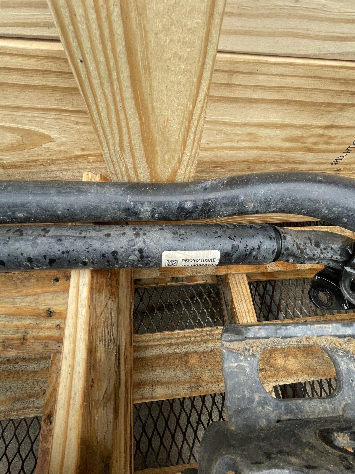 Jeep Gladiator Sport s Dana 44 axles $2500 0BBFC6A8-6709-4DFF-B5C6-457FA426DDE0