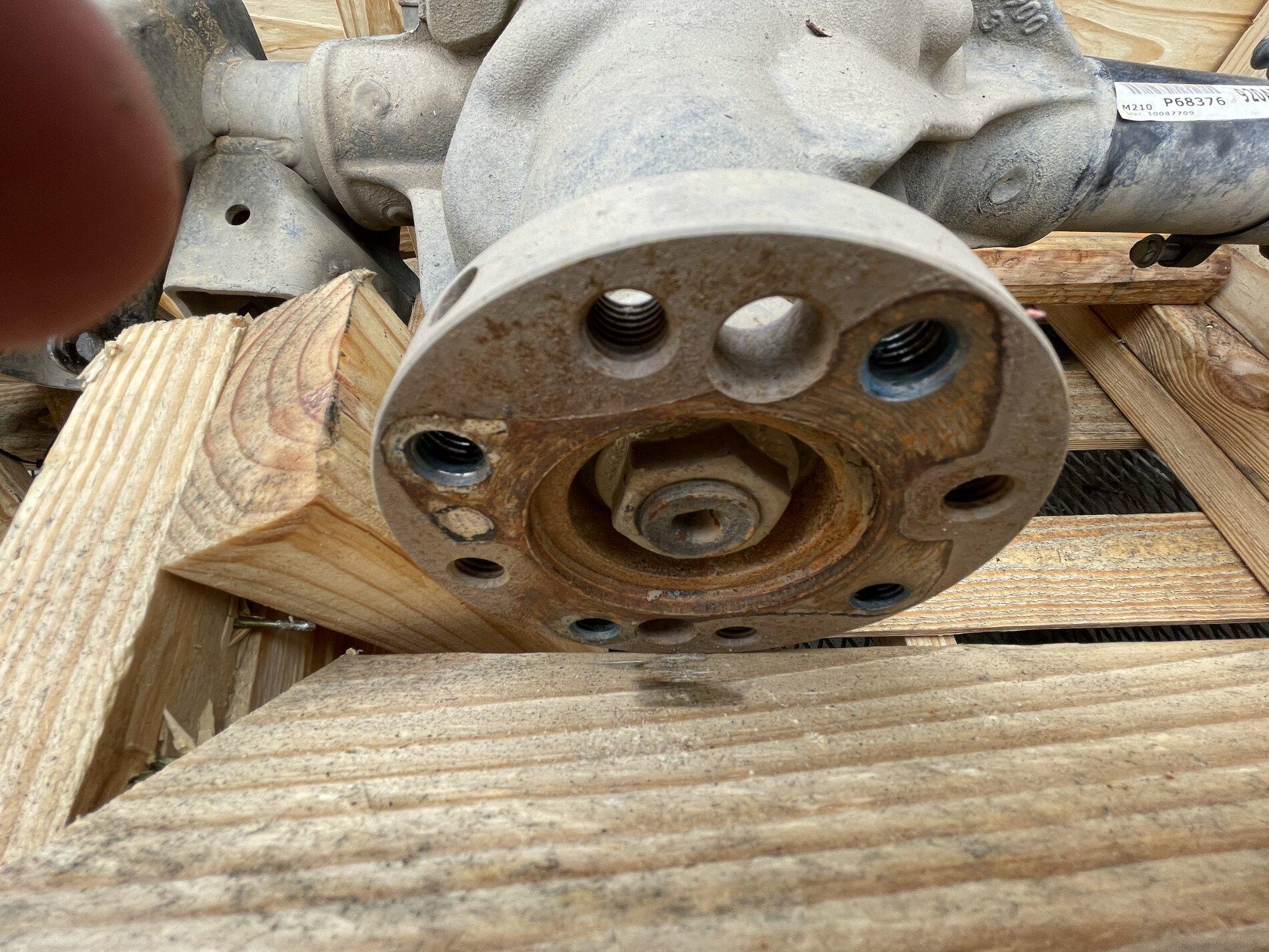 Jeep Gladiator Sport s Dana 44 axles $2500 1EE19881-640E-4D4C-AA7E-C21E4ED92E22
