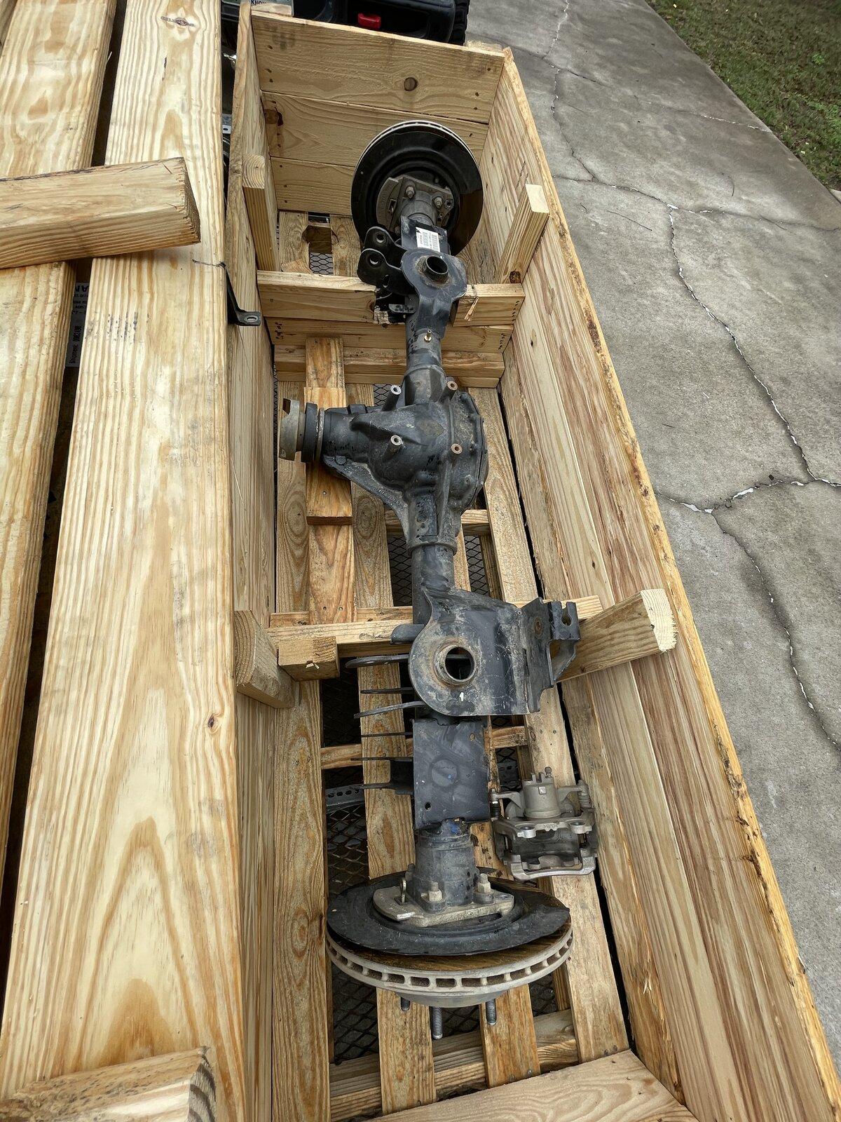 Jeep Gladiator Sport s Dana 44 axles $2500 971524AD-A5D8-4CBD-AD0E-D3B227B3FC4B