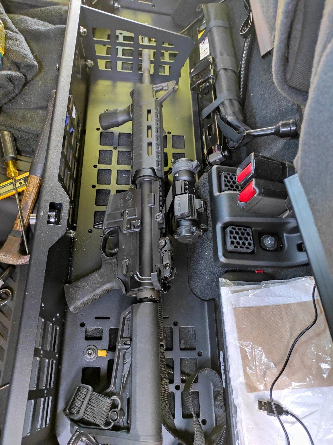Jeep Gladiator Rear under seat storage box IMG_20210313_150752