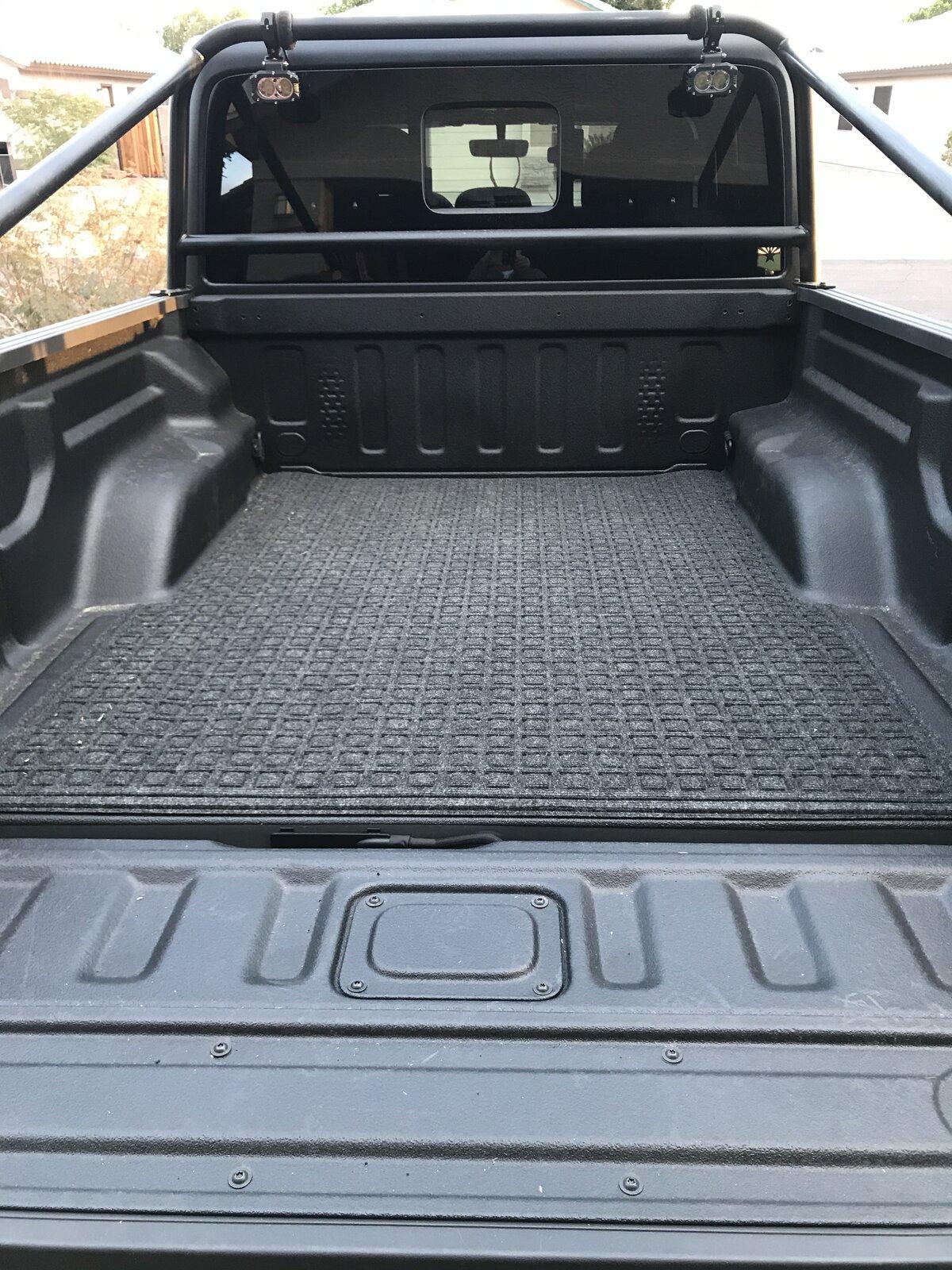 Jeep Gladiator Anyone found a bed mat yet? IMG_0407.JPG